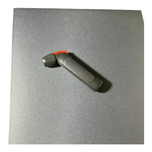 2009 Hasbro Games Clue: Secrets and Spies Family Board Game - Picture 6 of 13